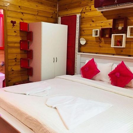Rock Forest Goa Honeymoon Cottages Calangute Bagian luar foto