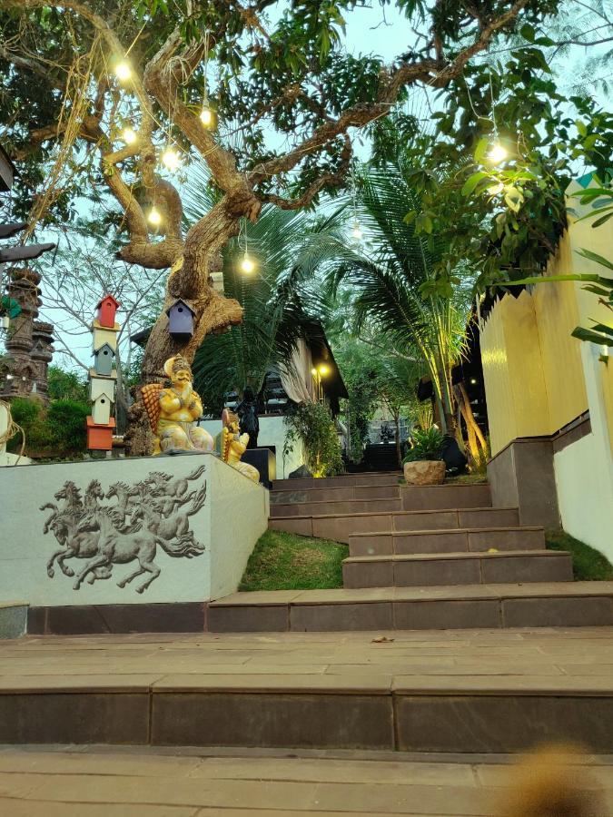 Rock Forest Goa Honeymoon Cottages Calangute Bagian luar foto