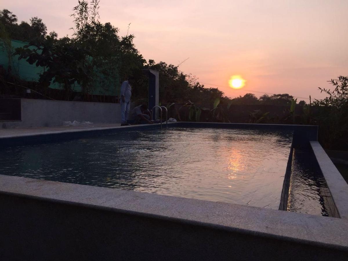 Rock Forest Goa Honeymoon Cottages Calangute Bagian luar foto
