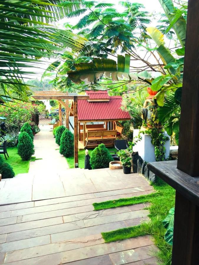 Rock Forest Goa Honeymoon Cottages Calangute Bagian luar foto